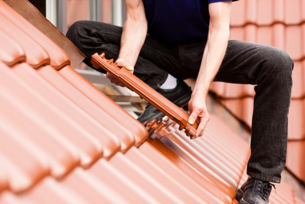 gutter cleaning graphic